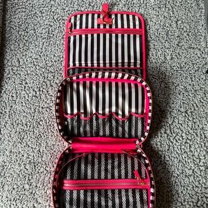 Henri Bendel Travel organizer Bag